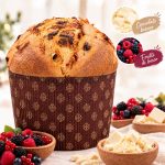 Panettone al cioccolato bianco e frutti di bosco